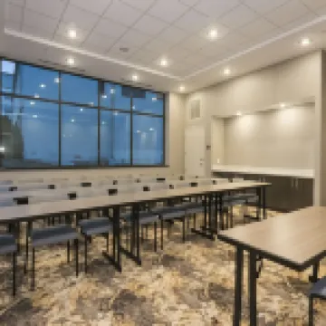 ハンプトン イン & スイーツ ミネアポリス ユニバーシティ エリア