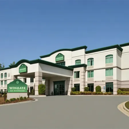 Wingate by Wyndham Macon I-75