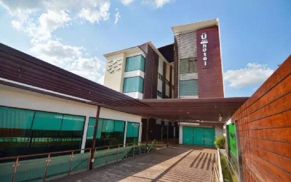 โรงแรม ยูสไตล์โฮเทล โรงแรมใกล้โรบินสัน สกลนคร