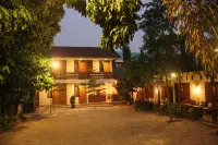 Bamboe Inn Homestay Hotels in Way Halim Permai