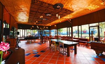 Aries Biru Hotel and Villa