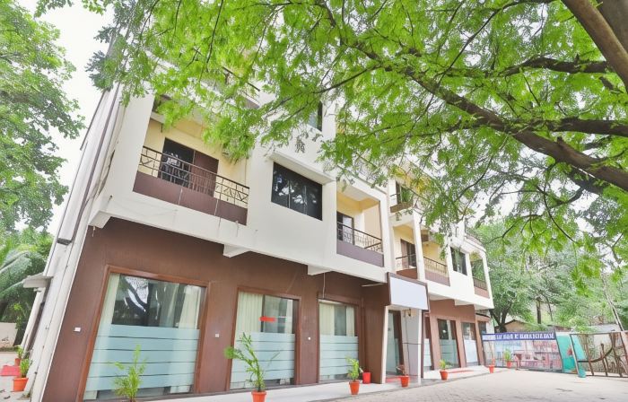Hotel Ambica