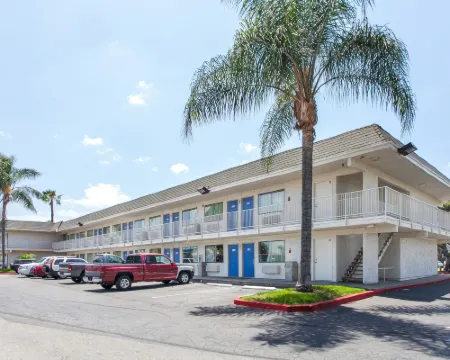 Motel 6 Rosemead, CA - Los Angeles Hotels in Rosemead