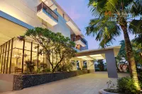 Swiss-Belhotel Sorong Hotels in Sorong