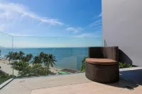 Kalm Bangsaen Hotel