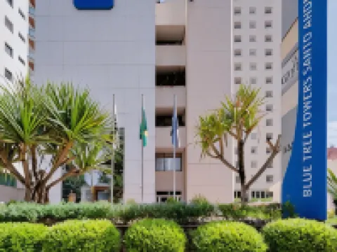 ブルー ツリー タワーズ オール スイーツ サント アンドレ サント・アンドレのホテル