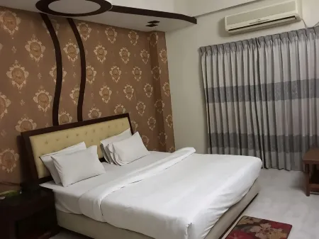 Hotel Ovisar, Coxs Bazar Отели рядом с достопримечательностью «Kolatoli Beach Cox's Bazar»