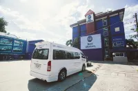 โรงแรมเบส เวสเทิร์น รอยัล บุรีรัมย์ - ที่มีที่จอดรถ