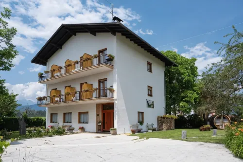 Piccolo Orso Bruno Hotels in Coredo