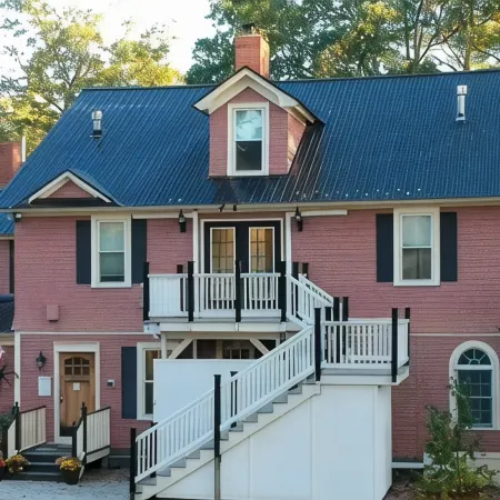 TuckAway Suites at East Branch