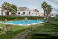 Mercure Rome Leonardo da Vinci Airport - Rooftop Pools