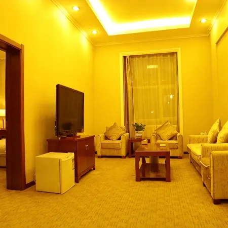 Ewenki Qixin Dun Hotel