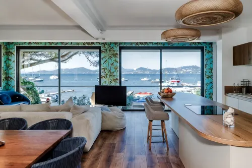 Seaside Villa-Giens Peninsula-Sea Access