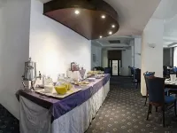 Hotel Mediterraneo - breakfast