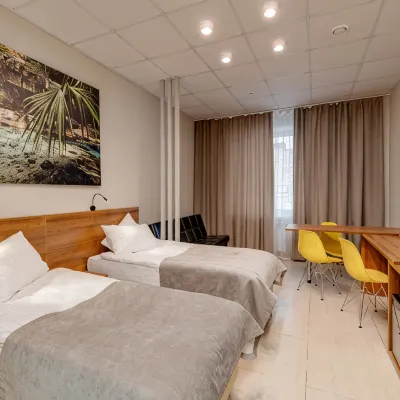 Victoria Hotel Hotels near Orlov Paleontological Museum