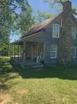 Charming 4-bedroom farmhouse w/ WiFi, AC in lovely Eastatoee Valley, Sunset, SC. - 3 estrellas