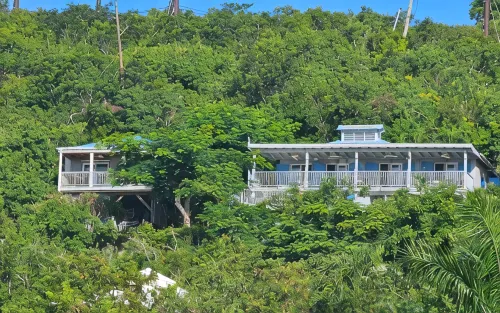 Villa L'Agave - Your Tropical Rendezvous Paradise