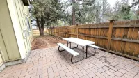 5 Minute Drive to Downtown Bend, Dog Friendly - Bungalows