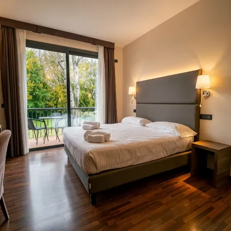 Yachting Hotel Mistral