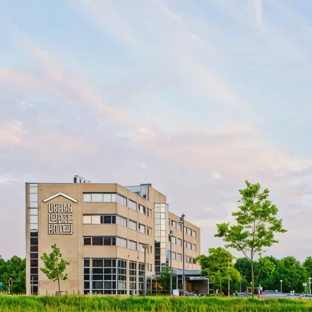Urban Lodge Hotel