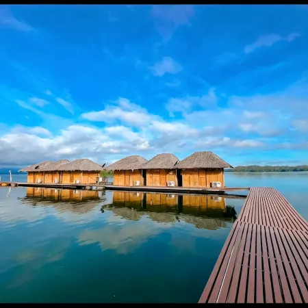Phupai Lake Resort