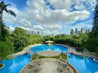 Guangxi Garden View Hotel - Rooftop Pools