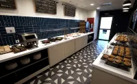 Travelodge Madrid Metropolitano - breakfast
