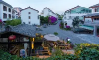 Tengchong Naman Ting Garden Villa (Feicui Ancient Town) - maisons de vacances