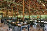 MUTHI MAYA Forest Pool Villa Resort - breakfast