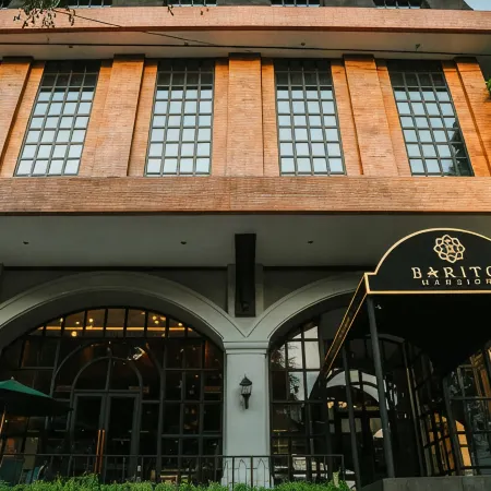 Barito Mansion Отели рядом с достопримечательностью «Блок М»