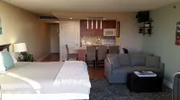 Ocean view designer studio on Kaanapali