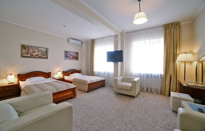 Avia Hotel