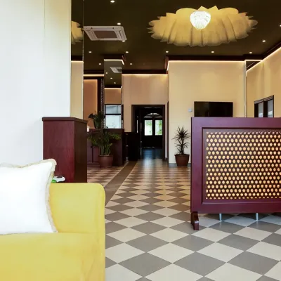 Itlalat Al Shorouq Hotel Hotels near Bait Al Baranda Museum