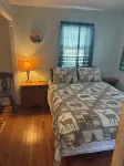 Waterfront Adirondack Cabin, Private Hudson River Access & Fire Pit - Chalets