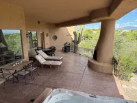 Mountains Everywhere +hot tub +bbq +firepit +games +western movies - Виллы