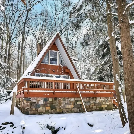 Cozy A-Frame ~ Lake Access • Game Room • EV • FirePit • Pets