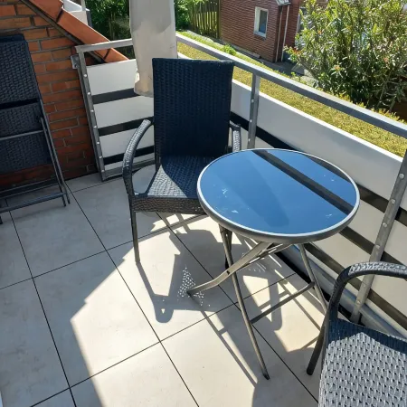 Quiet Apartment. 150m to the Sea and Beach, up to 2 Dogs, Parking Lot on the Doorstep, Wlan