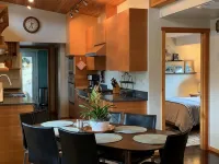 Hilltop Hideaway, cozy forest retreat, Portland - 4-نجوم