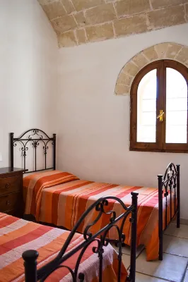 "Trulli Monte Madre 1" with Private Swimming Pool - Homestays