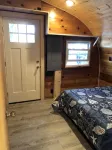 1-bedroom cabin near Huron-Manistee National Forest