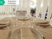Flos Guest House
