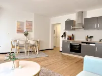 JUPAS° Trier| Boho Home with balcony & parking lot