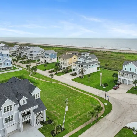 Casa de la Paz is a Pointe West Custom Home Steps from the Beach & Pet Friendly!