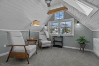 New WATERFRONT home in Portsmouth! - Homestays