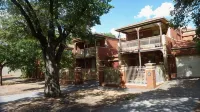 DeBeers Townhouses Bendigo - บังกะโล