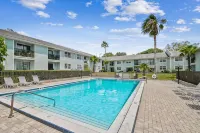 The Orchid by DNY Prime  minutes to Busch Gardens and USF
