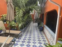 MEcasaMEnavia Hidden Gems - 2-Star