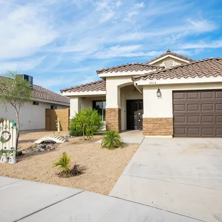 Hideaway in the Heart of the City/ 2-K bed, centrally located home