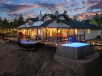 A cabin look house with Dome Room/Spa/Pool/View/Play Set/Game Room/FamilyFun Hotels in Ahwahnee