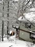 Moonridge cabin + treehouse + hot tub + pool table - 4-Star